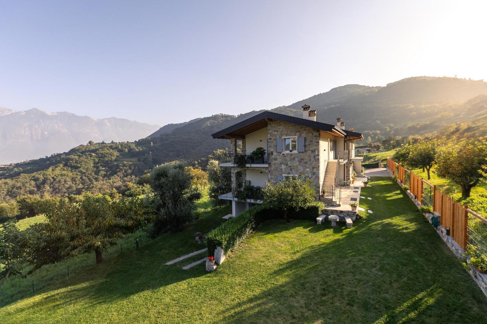 Mos Country House Tremosine Exterior foto