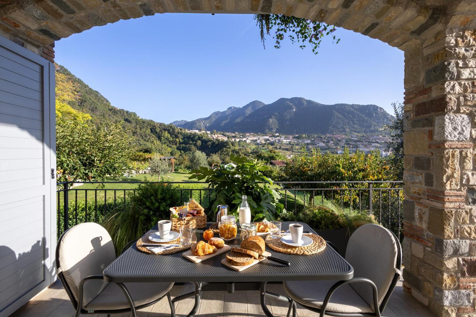 Mos Country House Tremosine Exterior foto