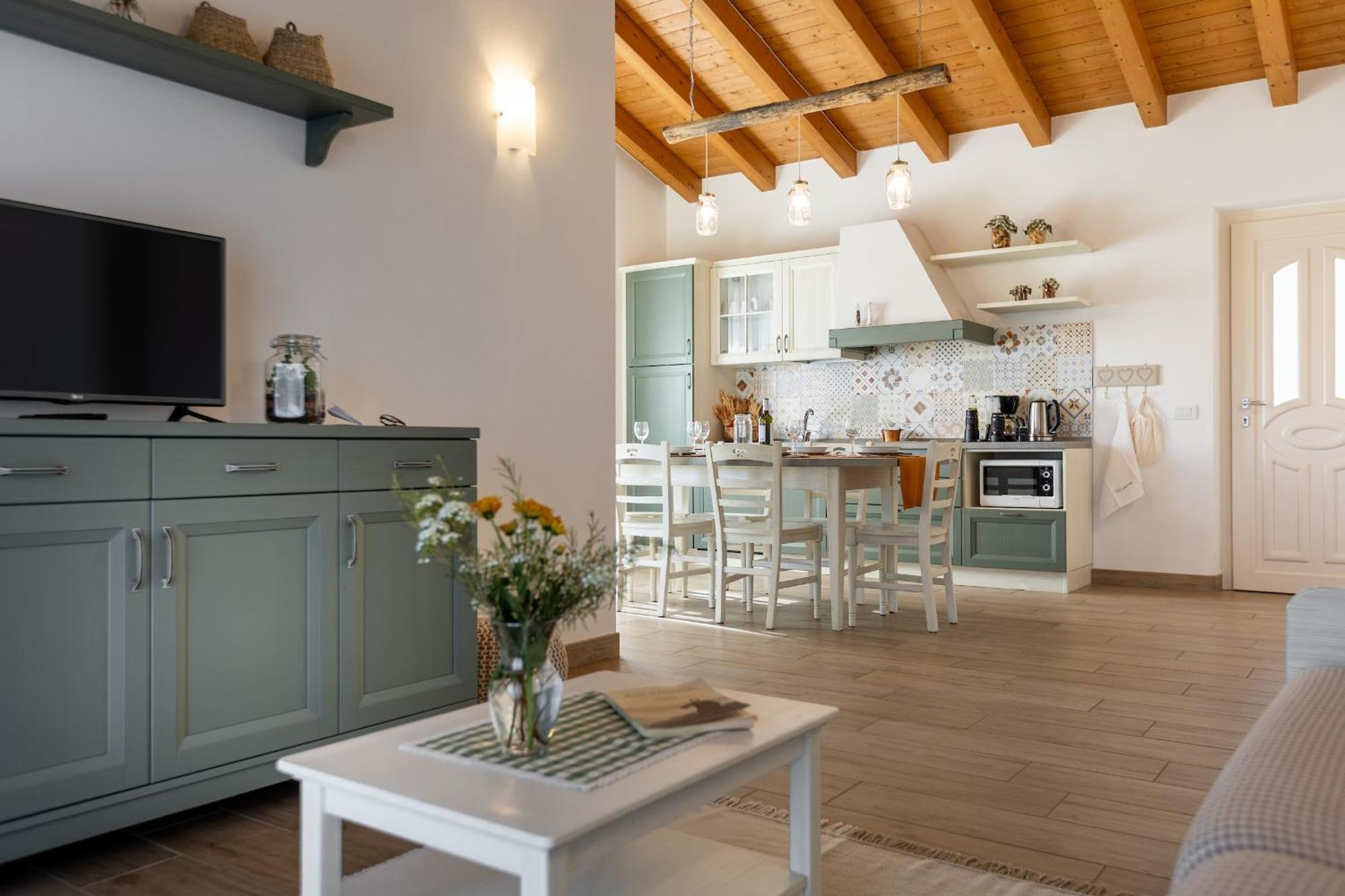 Mos Country House Tremosine Exterior foto