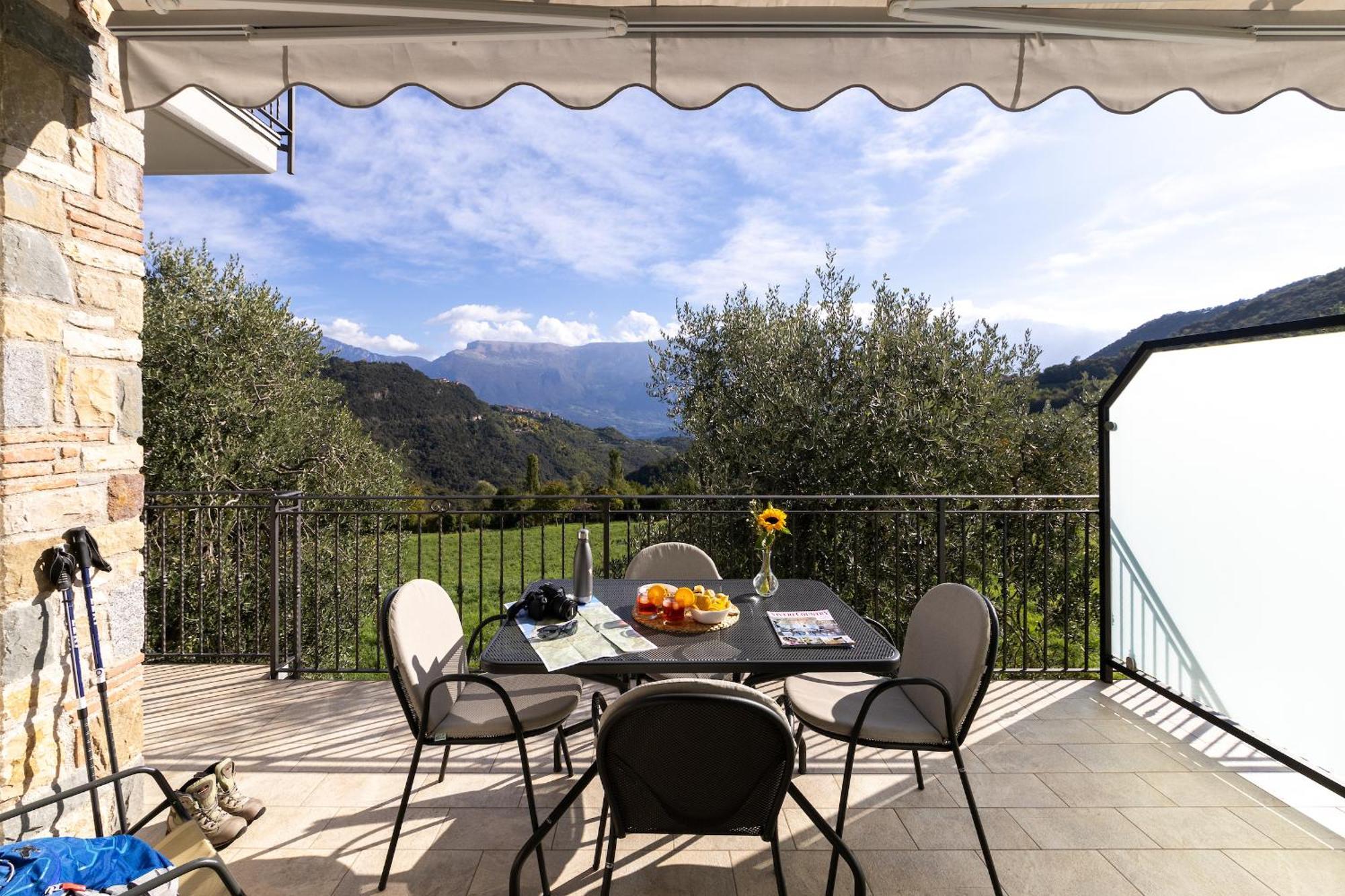 Mos Country House Tremosine Exterior foto